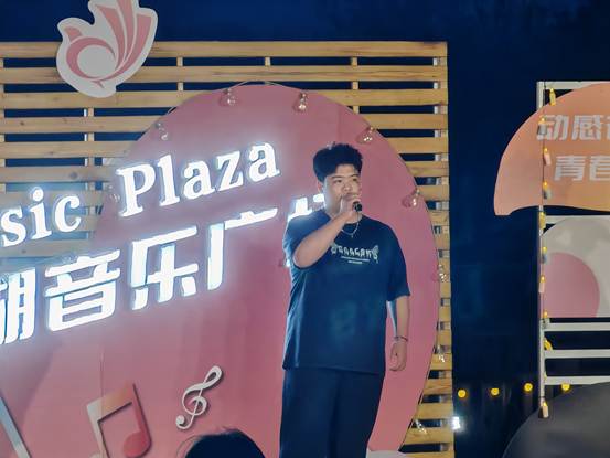 d1f210219056ad839bddd9957db99137