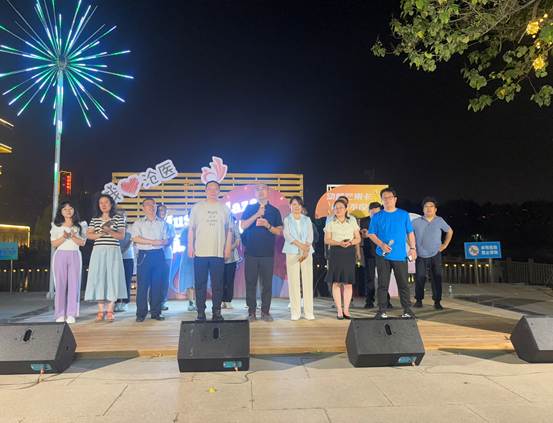 20f9f8efa6156bd815cc010d4398745a